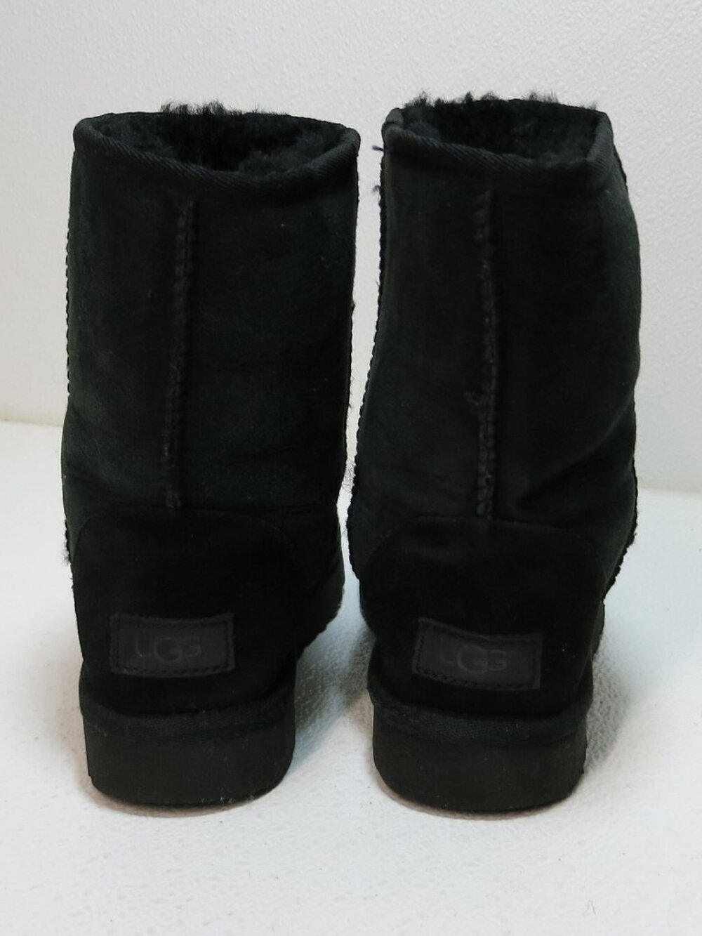 UGG Australia Classic Short Insulated Winter Boots Women's Winter Footwear Sz 5 - Picture 6 of 7